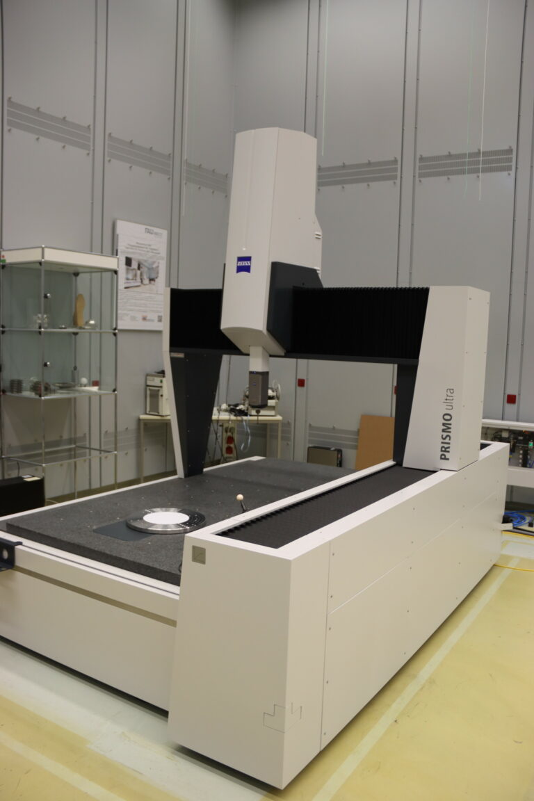 Neues Koordinatenmessgerät ZEISS PRISMO 12/18/7 ultra