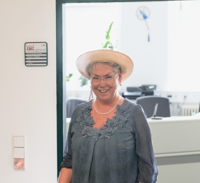 Über 30 Jahre Lehrstuhl FMT- Wir verabschieden Frau Hopf