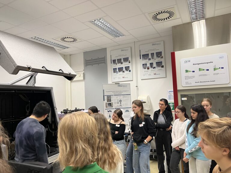 Forscherinnencamp im Messzentrum!